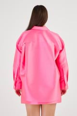 Profile view of model wearing the Oroton Satin Overshirt in Candy Pink and 85% Polyester, 15% Silk for Women