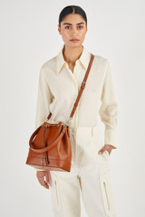 Oroton Harvey Bucket in Cognac and Smooth Leather for Women