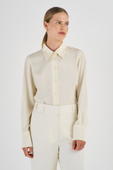 Oroton Slim Fit Silk Shirt in Vanilla Bean and 93% Silk 7% Spandex for Women