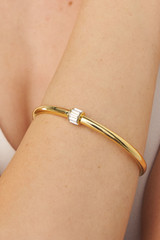 Oroton Kori Bangle in Gold/Clear and  for Women